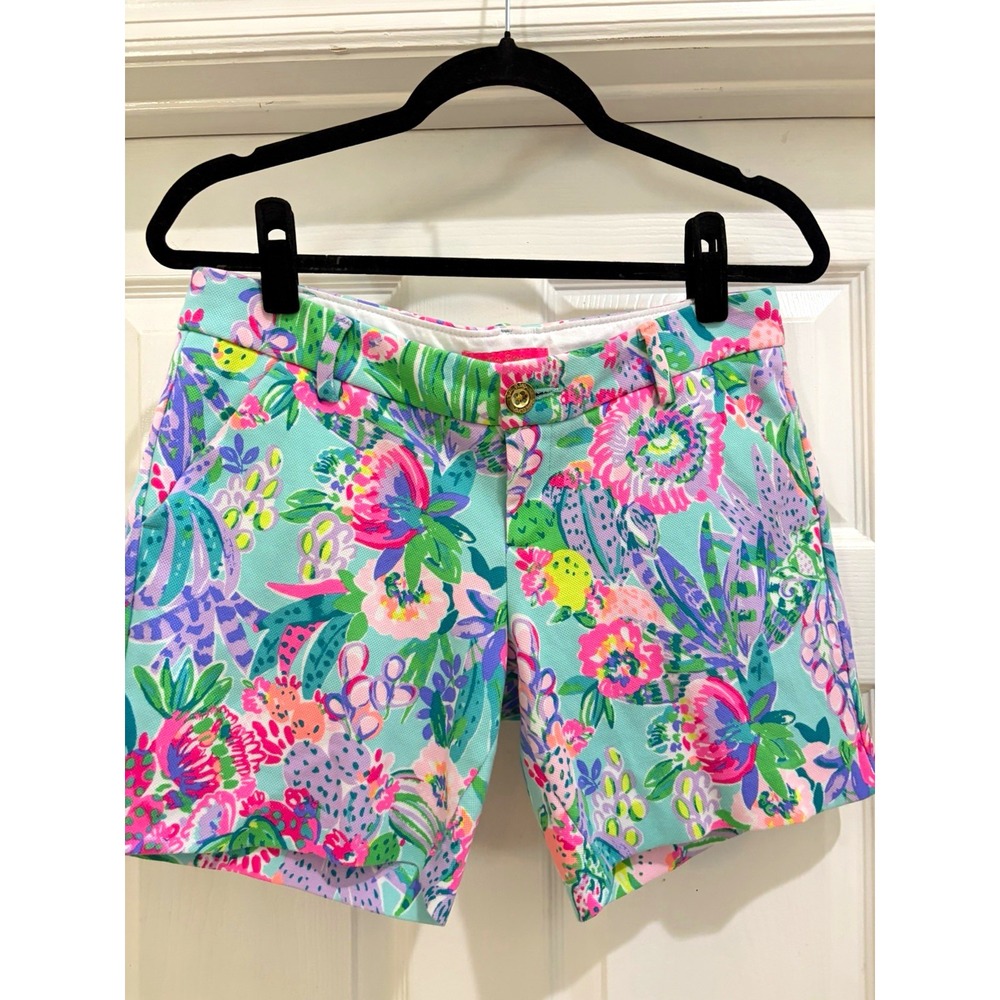 Lilly Pulitzer Callahan Floral Twill Chino Shorts Women's Size 4 Multicolor